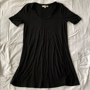 GUC loft medium t-shirt black swing dress
